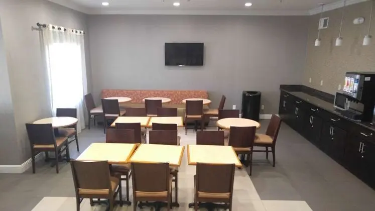BEST WESTERN PLUS Delta Hotel