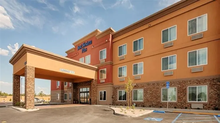 BEST WESTERN PLUS Desert Poppy Inn