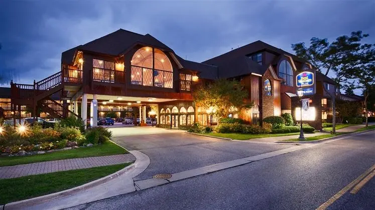 Best Western Plus Dockside Waterfront Inn