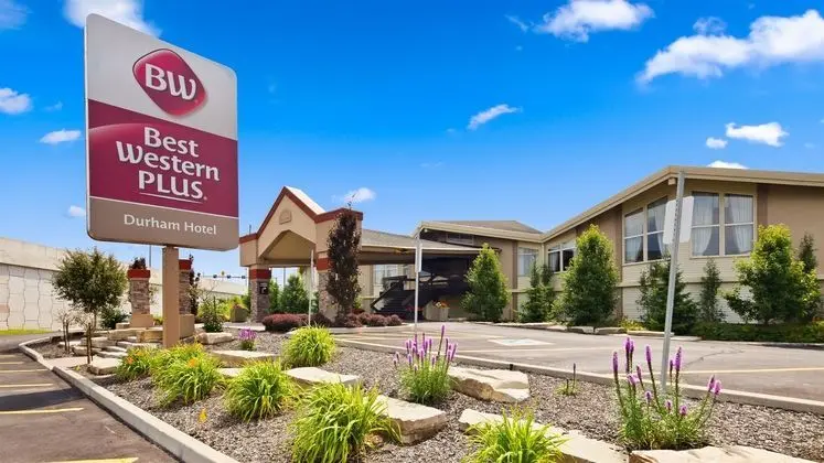 Best Western Plus Durham Hotel & Conference Centre - Dış Mekan