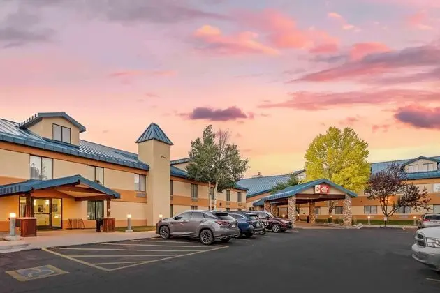 BEST WESTERN PLUS Eagle Lodge & Suites - Öne Çıkan Resim