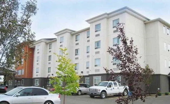 Best Western Plus Estevan Inn & Suites