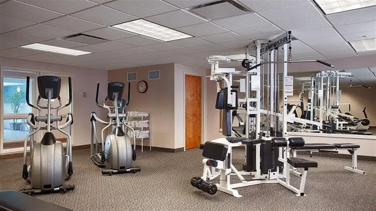 Best Western Plus Executive Court Inn