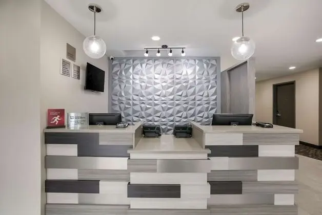 Best Western Plus Executive Residency Bronx - Lobi