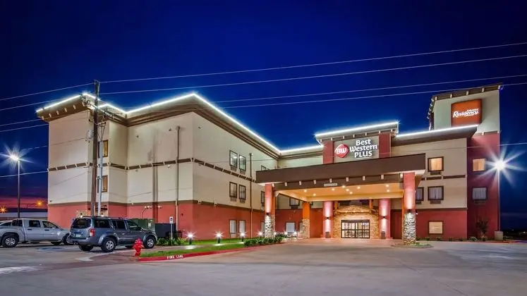 Best Western Plus/Executive Residency Elk City - Dış Mekan