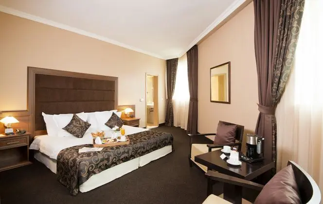 Best Western Plus Hotel Expo - Oda