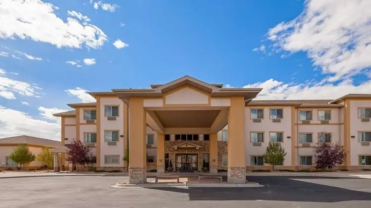 Best Western Plus Fossil Country Inn & Suite