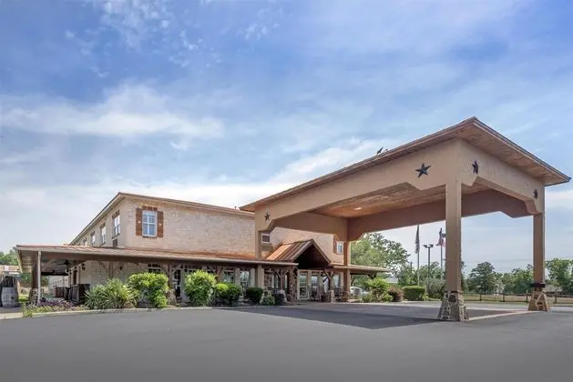 Best Western Plus Fredericksburg - Dış Mekan