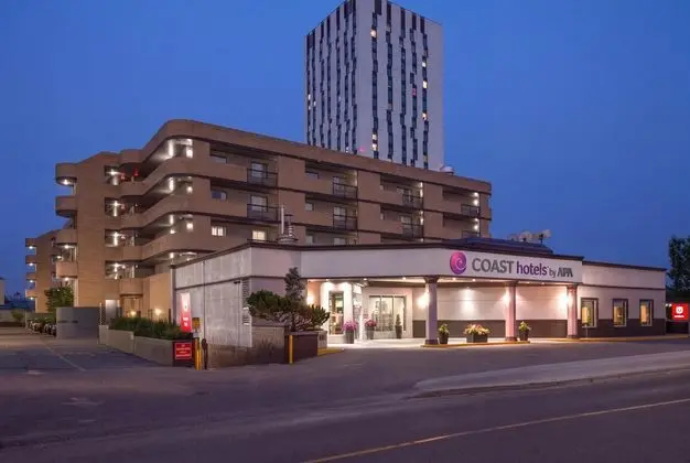 Best Western Plus Village Park Inn - Dış Mekan