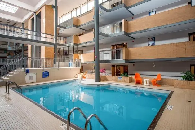 Best Western Plus Village Park Inn - Havuz
