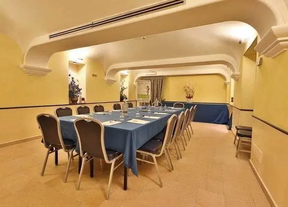 BEST WESTERN PLUS Hotel Genova
