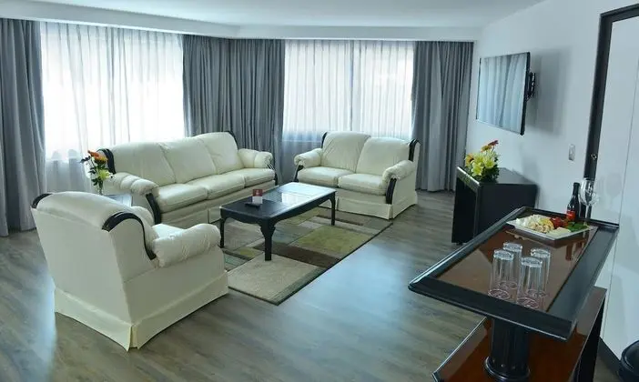 Best Western Plus Gran Hotel Morelia - Oda