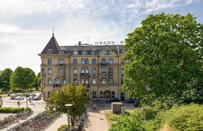 Best Western Plus Grand Hotel - Dış Mekan