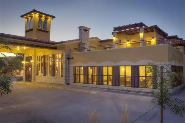 Best Western Plus Greenwell Inn