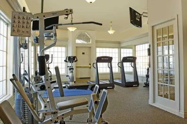Best Western Plus Heritage Inn