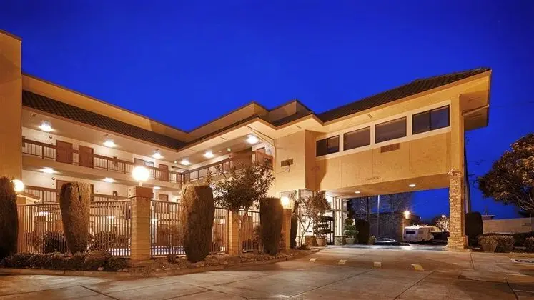 Best Western Plus Inn Of Hayward