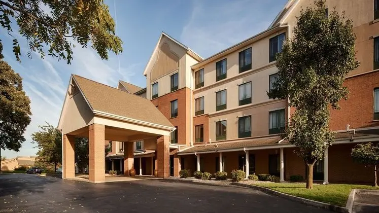 Best Western Plus Kalamazoo Suites - Dış Mekan