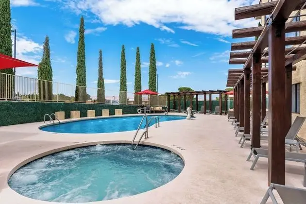Best Western Plus at Lake Powell - Havuz