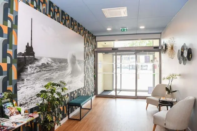 Best Western Plus Le Havre Centre Gare - Lobi