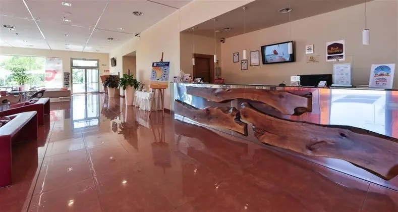 BEST WESTERN PLUS Leone di Messapia Hotel - Lobi