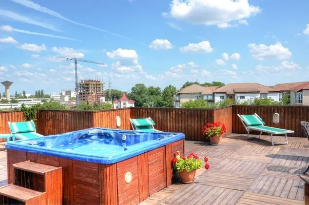Best Western Plus Lido Hotel