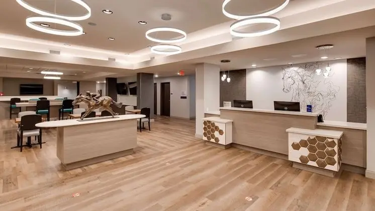 Best Western Plus Louisville North - Lobi