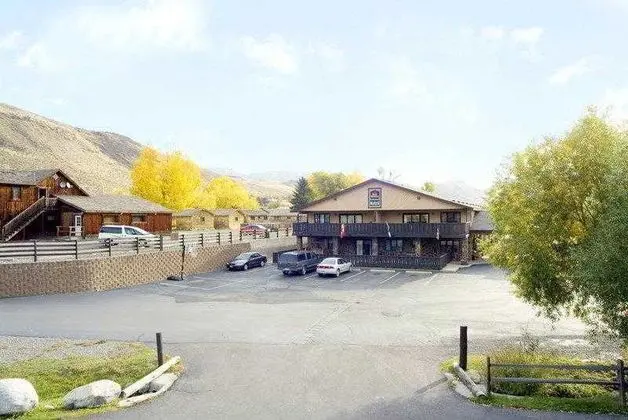 Best Western Plus By Mammoth Hot Springs