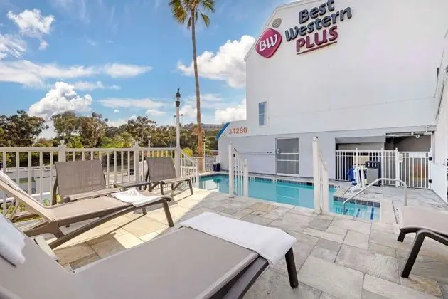 BEST WESTERN PLUS Marina Shores Hotel - Havuz