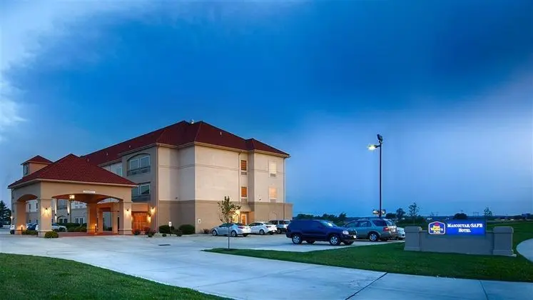 BEST WESTERN PLUS Mascoutah/SAFB