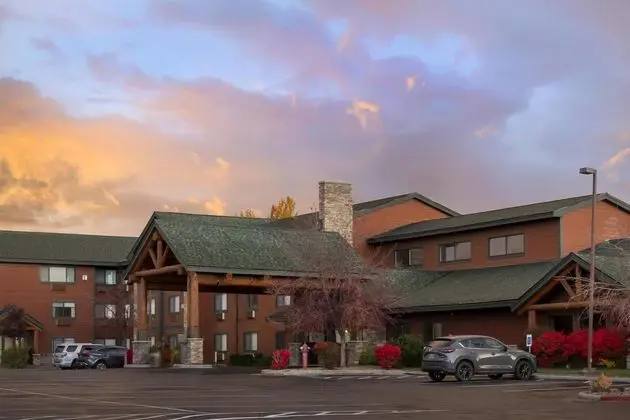 Best Western Plus Mccall Lodge & Suites - Dış Mekan
