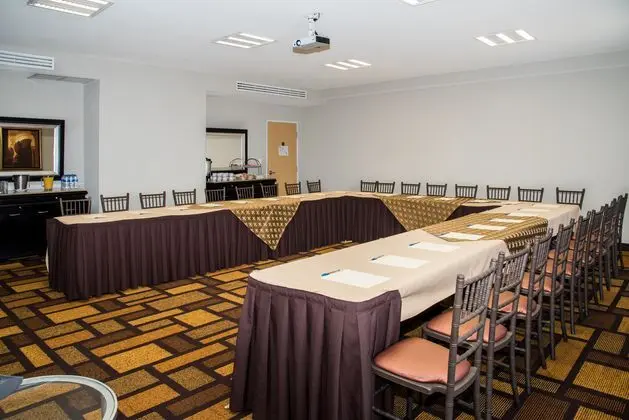 Best Western Plus Monterrey Aeropuerto - İş / Konferans