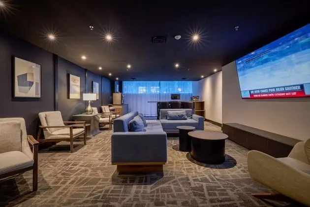 Best Western Plus Montreal Downtown Europa - Lobi