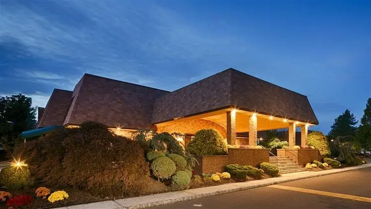 Best Western Plus Murray Hill Inn & Suites