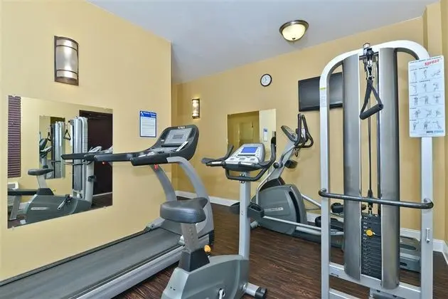 Best Western Plus Newark Airport West