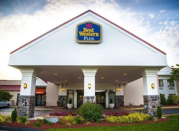 BEST WESTERN PLUS North Haven Hotel