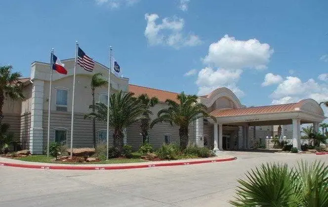 Best Western Plus Northshore Inn