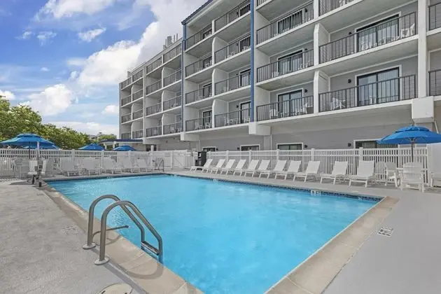 Best Western Plus Ocean City - Havuz
