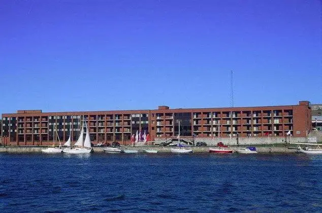 Best Western Plus Oswego Hotel and Conference Cent
