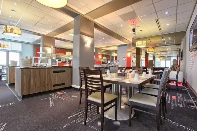 Best Western Plus Paris Orly Airport - Yerinde Yemek