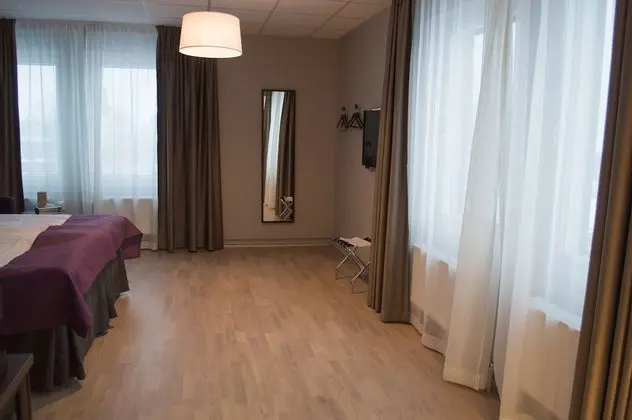 Best Western Plus Park Airport Hotel - Oda