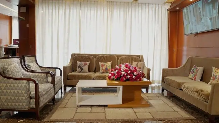 Best Western Plus Pearl Addis - Lobi