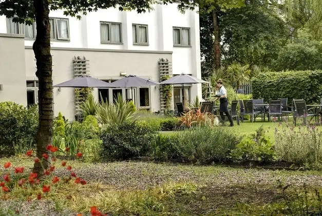 Best Western Plus Pinewood On Wilmslow - Dış Mekan