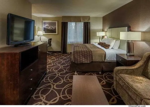 Best Western Plus Pioneer Park Inn