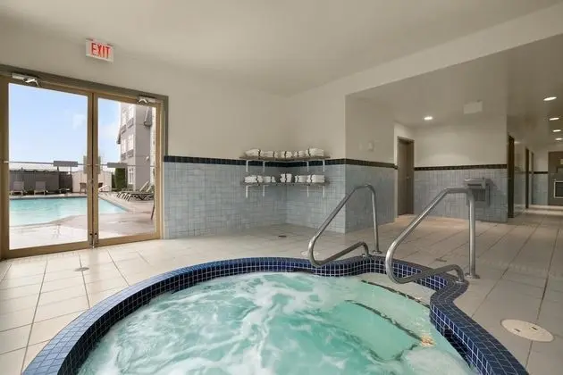 Best Western Plus Pitt Meadows Inn & Suites