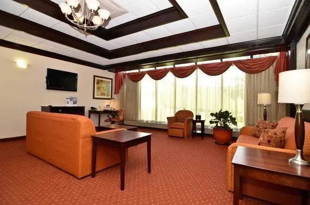 Best Western Plus Plattsburgh