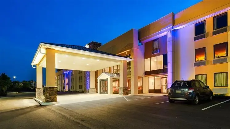 BEST WESTERN PLUS Poconos Hotel