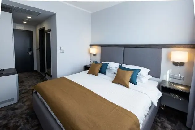 Best Western Plus Premium Inn - Oda