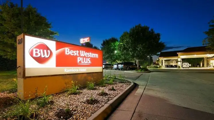 Best Western Plus Ramkota Hotel Conference Center