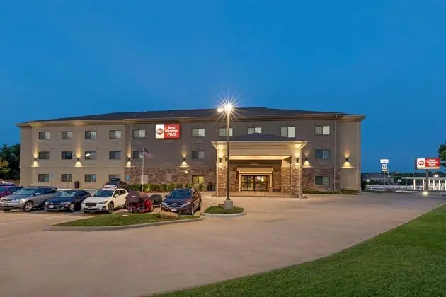 Best Western Plus Red River Inn - Dış Mekan