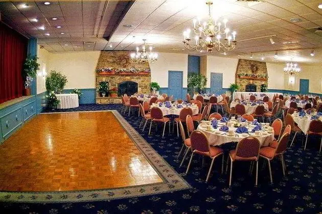 Best Western Plus Revere Inn & Suites - Genel